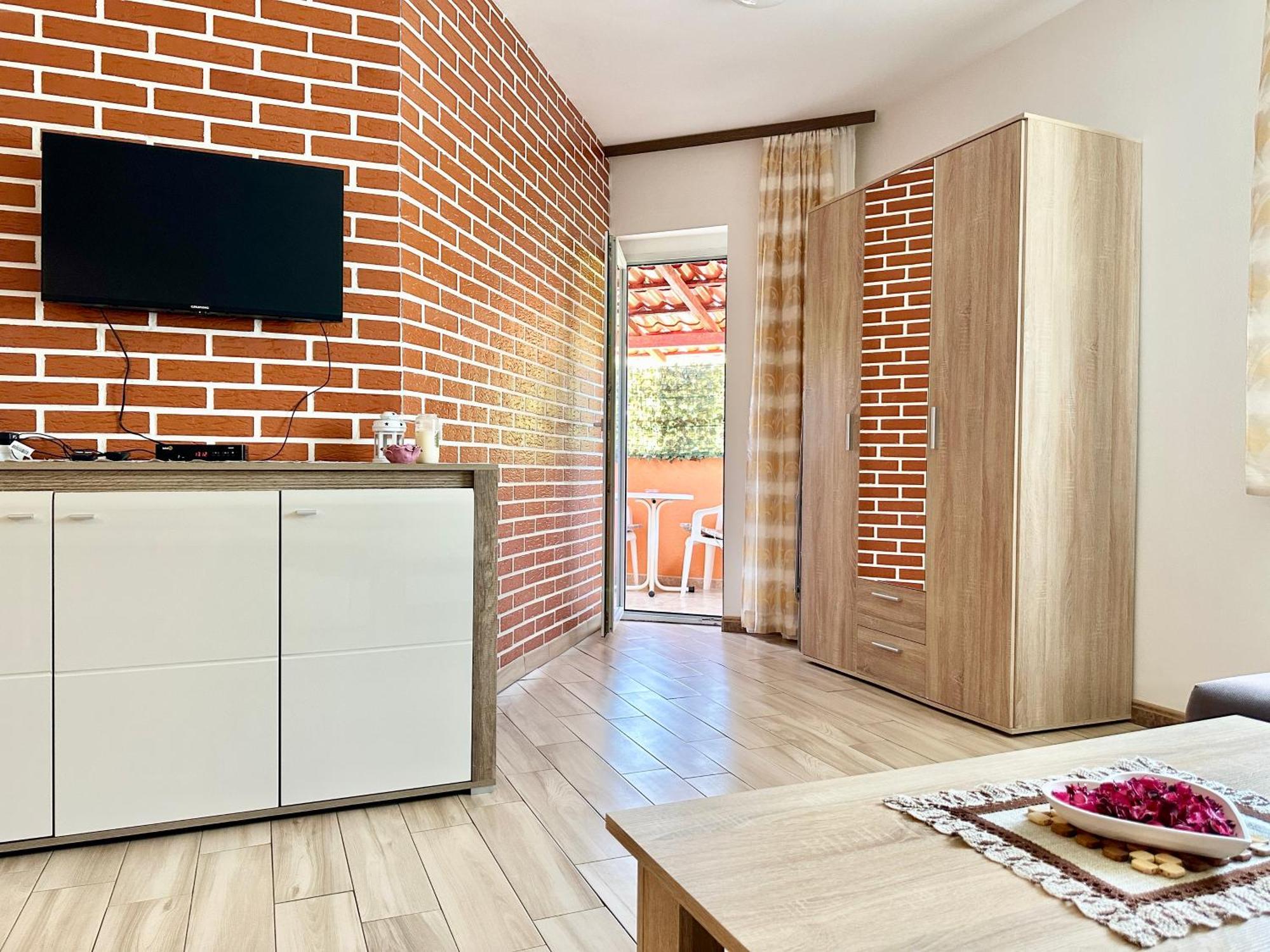 Apartments Dugonjic อูมัค ภายนอก รูปภาพ